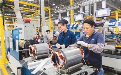 今年1-8月,中国实际使用外资1384.1亿美元,同比增长20.2%-- 外国投资者持续看好中国市场(锐财经)